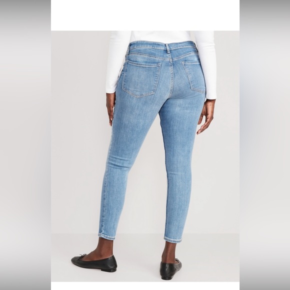Brand New Old Navy Rockstar Super Skinny Mid-Rise Denim Blue Women’s Jeans - Picture 15 of 16